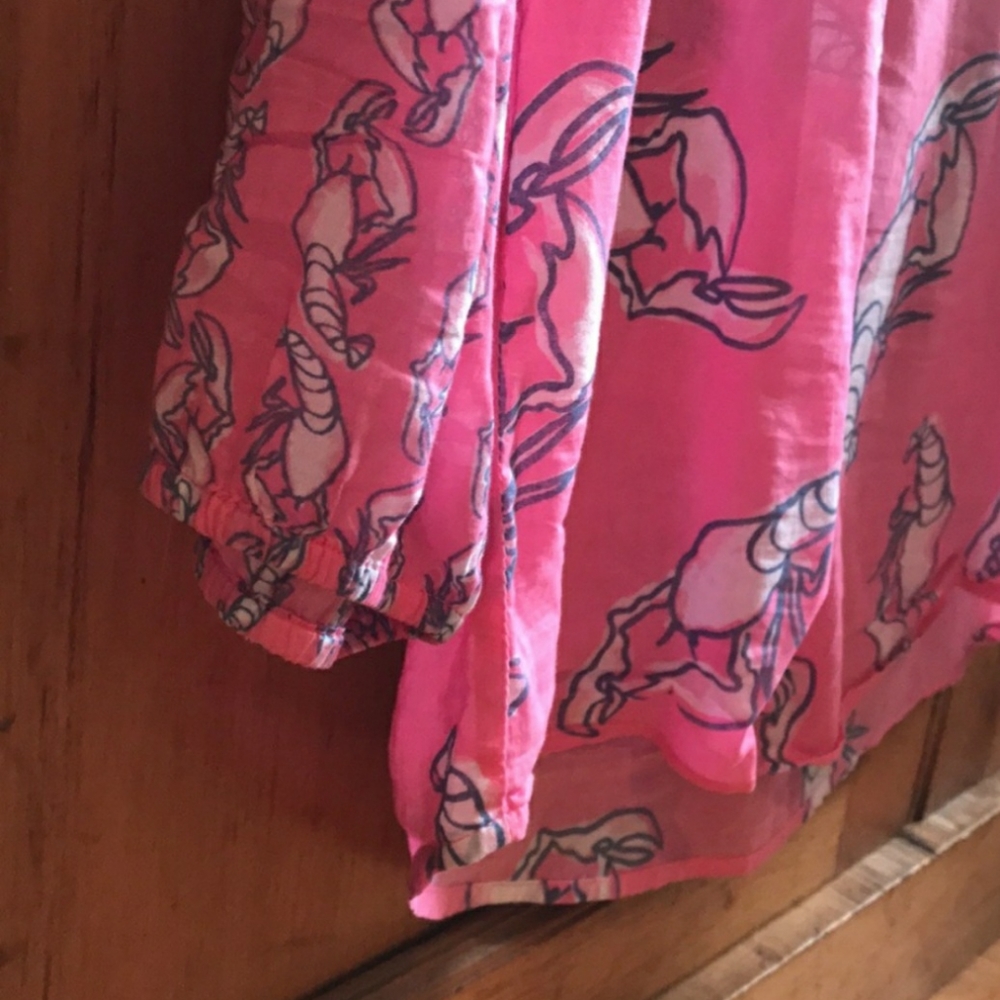 pink lobster top